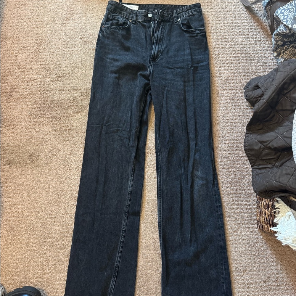 Zara Women's Black Straight-Leg Jeans